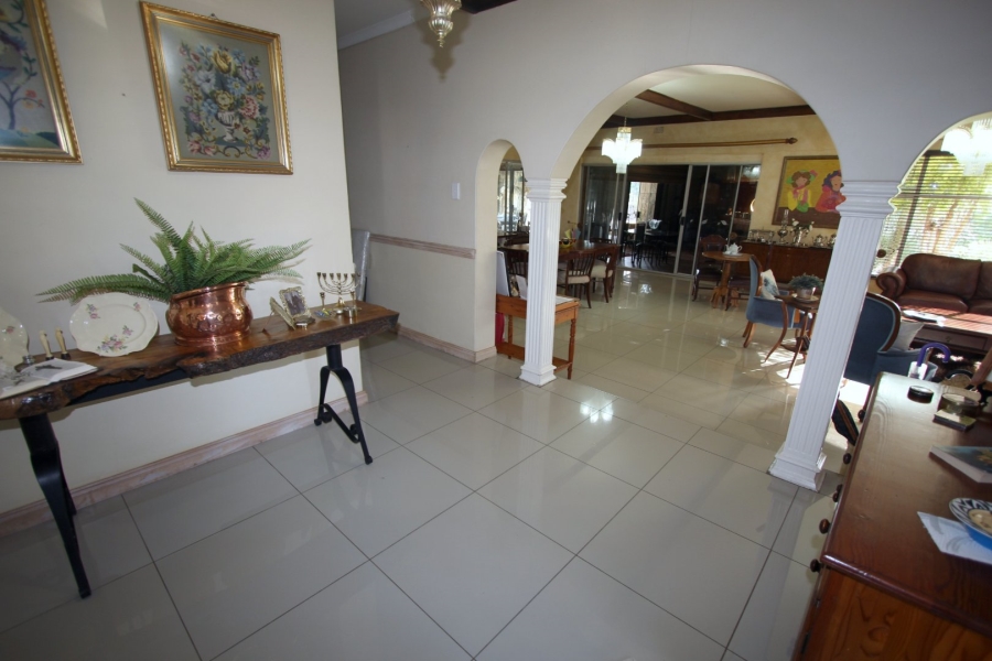 7 Bedroom Property for Sale in Jim Fouchepark Free State